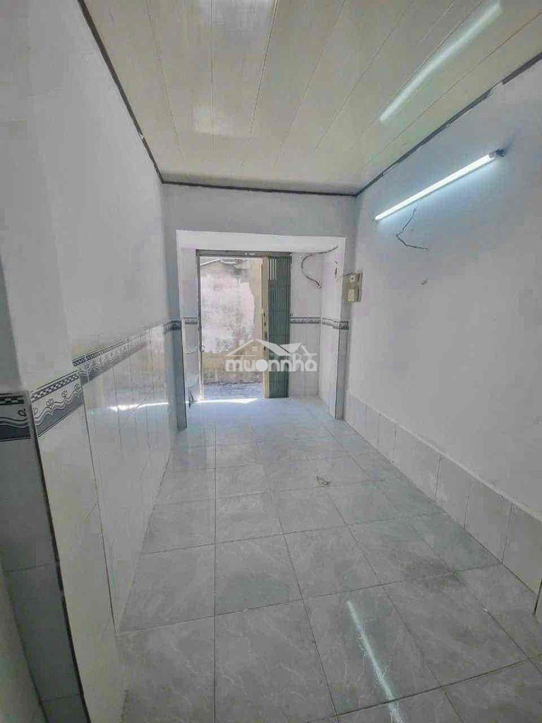 Cho thuê nhà hẻm xe máy 231// bình tiên p8 q6 - 2