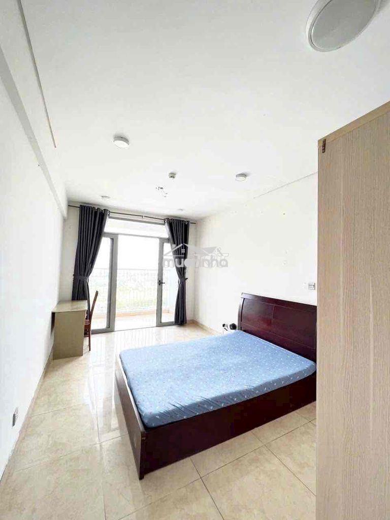 Cho thuê phòng cc luxgarden