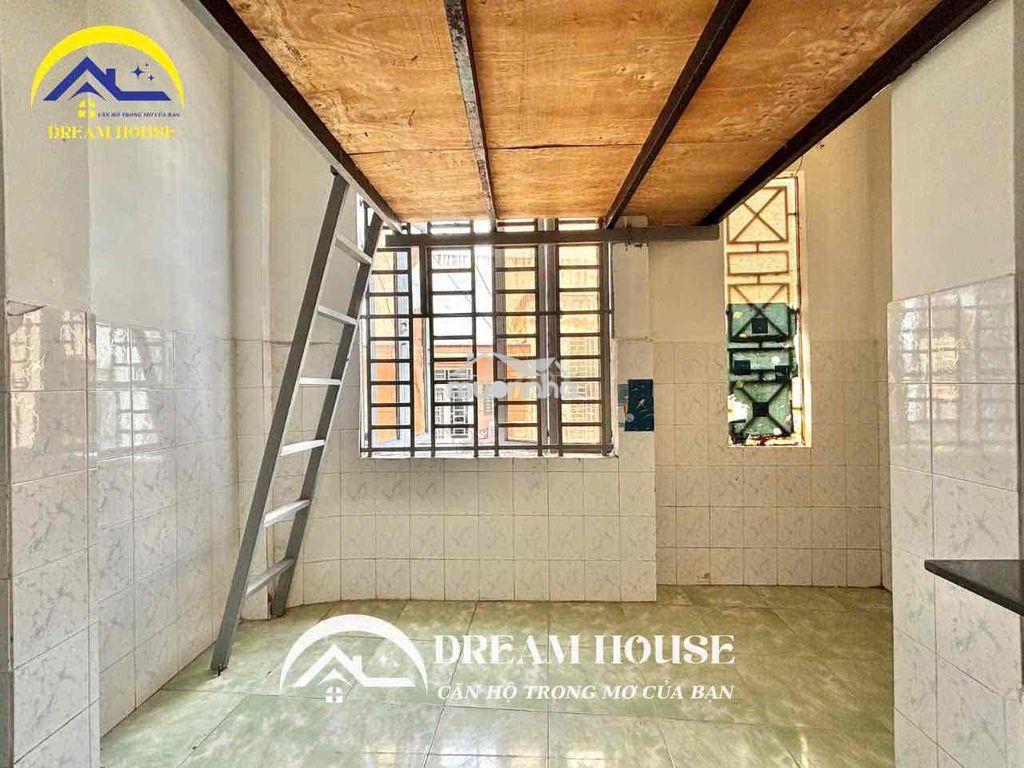 Trống sẵn phòng duplex gác cao 1m8 ngay aeon tân phú - 2