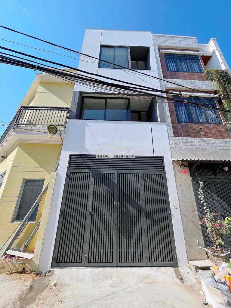 Cho thuê nhà mới  xây 100% hem xe hơi đường la xuan oai