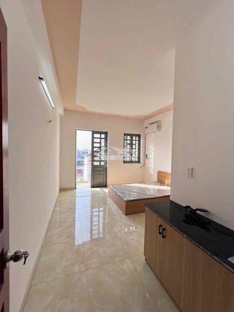 Chính chủ cho thuê phòng q.1 bang công ở 98f lê lai ful nt giá chỉ 6,9 - 2