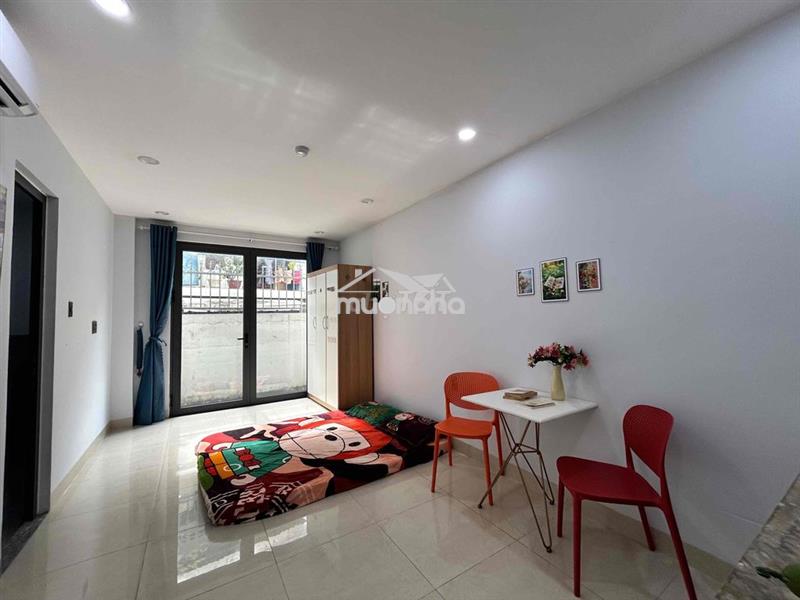Studio ban công đầy đủ nội thất ngay iuh | văn lang
