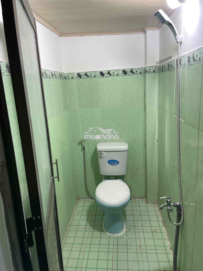 Phòng 20m có gác, ở an ninh có người dọn sv thuê - Ảnh 4