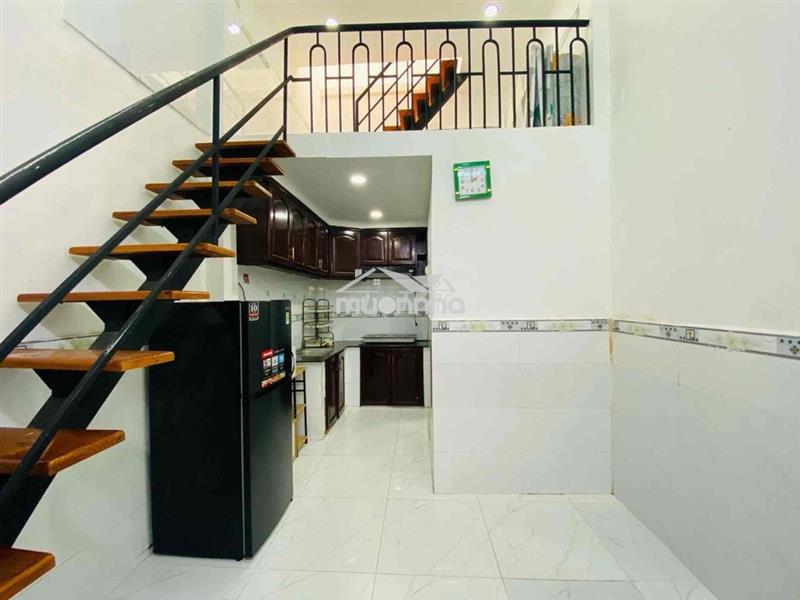 🏡 Nhà đẹp 3 tầng – 21m2- ngay cv gia định