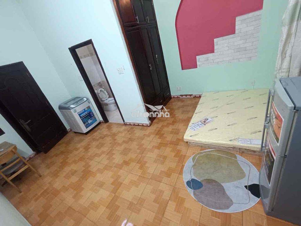 Ngay đại học ngân hàng- hoàng diệu 2 phòng đầy đủ nội thất - 3