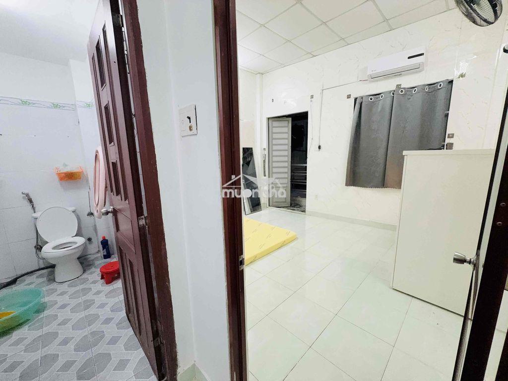 Cho thuê phòng có ban công thoáng tại ni sư huỳnh liên giá 3tr5 - Ảnh 2