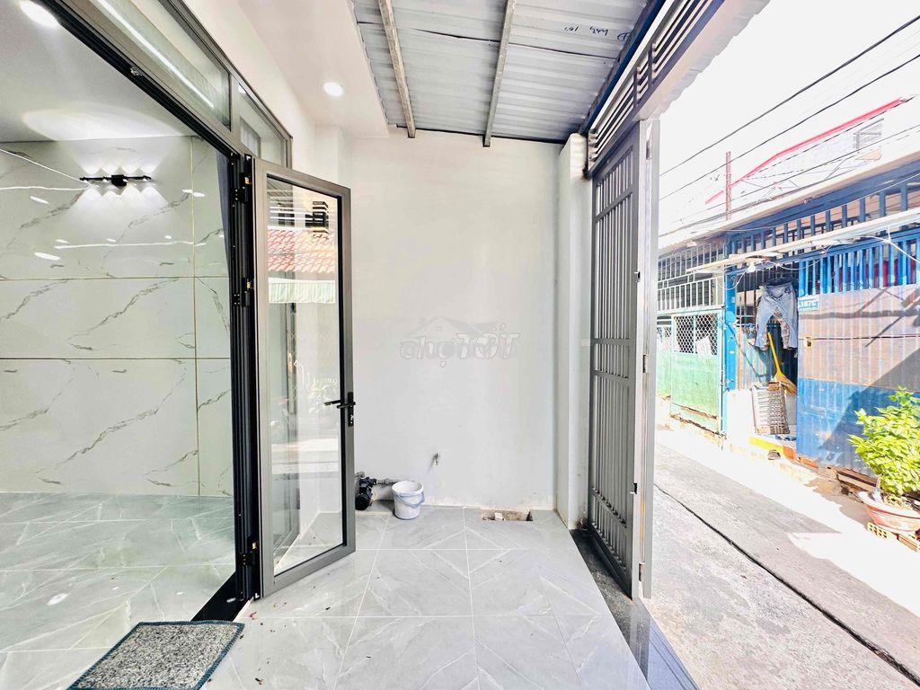 Nhà phố 5m x 14m có pn tầng trệt hẻm thông xe hơi đường song hành - 3