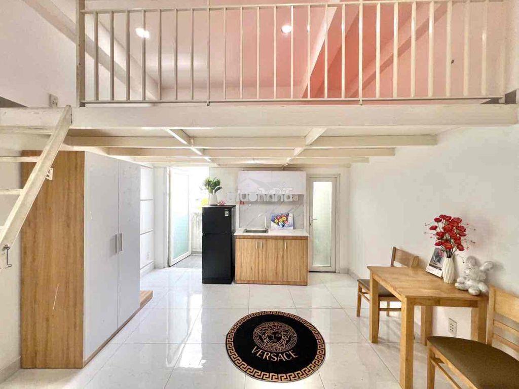 Duplex ban công thang máy gác 1m7 ở 3-4ng cmt8 q10 gần ueh, bách khoa - Ảnh 2