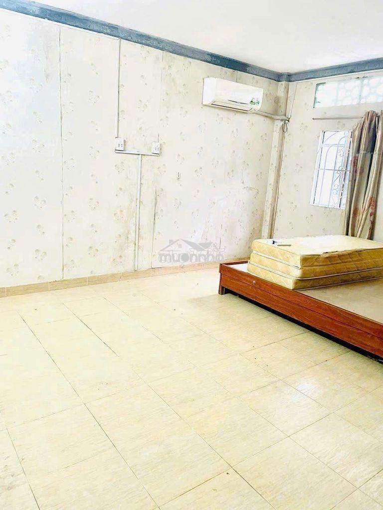 Nhà nc full nội thất 6x6 tr lầu 1pn rộng 2vs cmt8 p10 q3 - 2