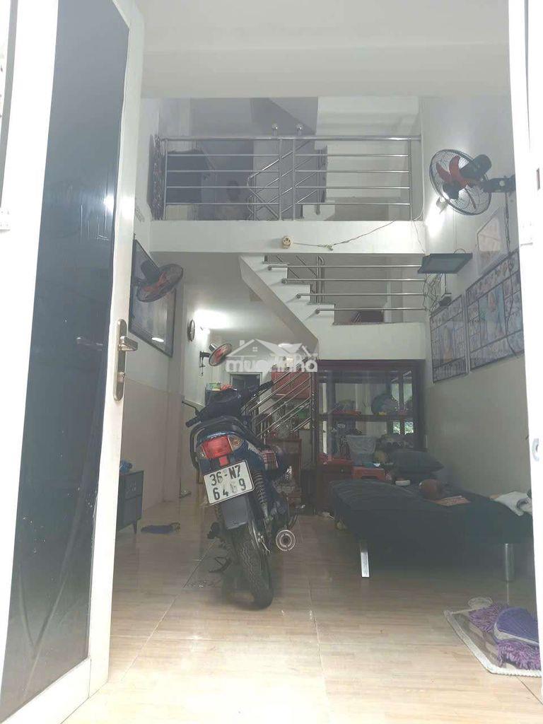 Cho thuê nhà hẽm ba gác tới nhà. âu dương lân p3. dt 3x13. giá 10trieu - 4
