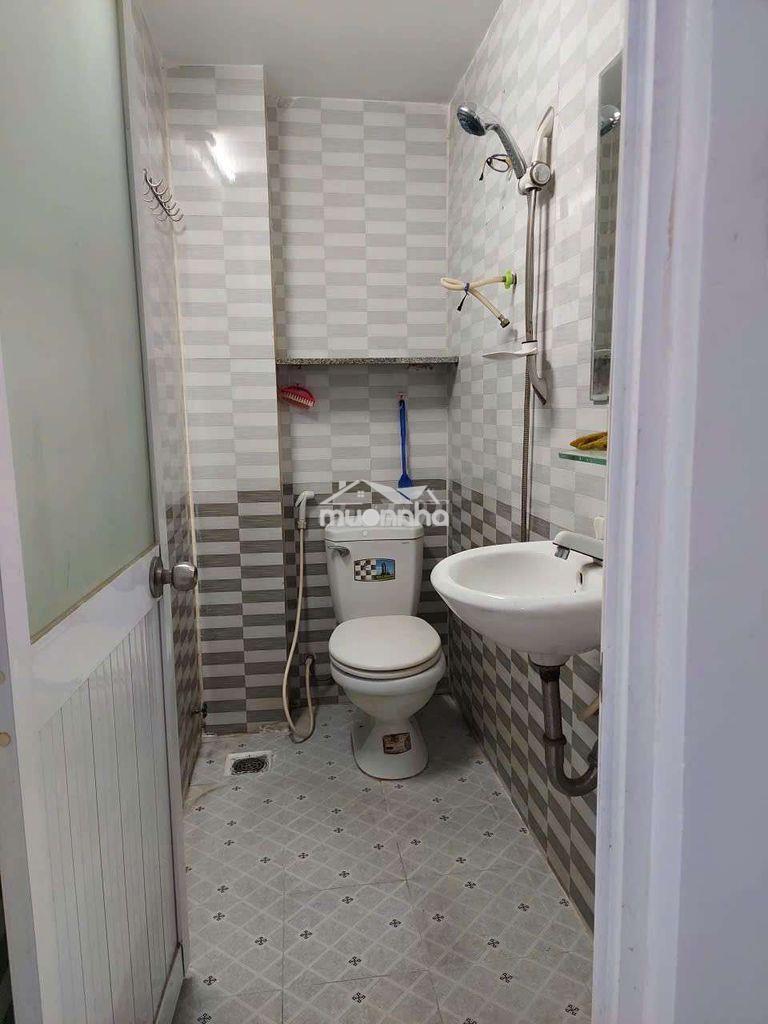 Cho thuê nhà nhỏ xinh, mặt tiền hẻm - 3