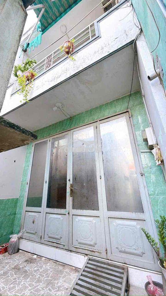 Bán nhà khu dân cư hiện hữu gần đường tôn đản