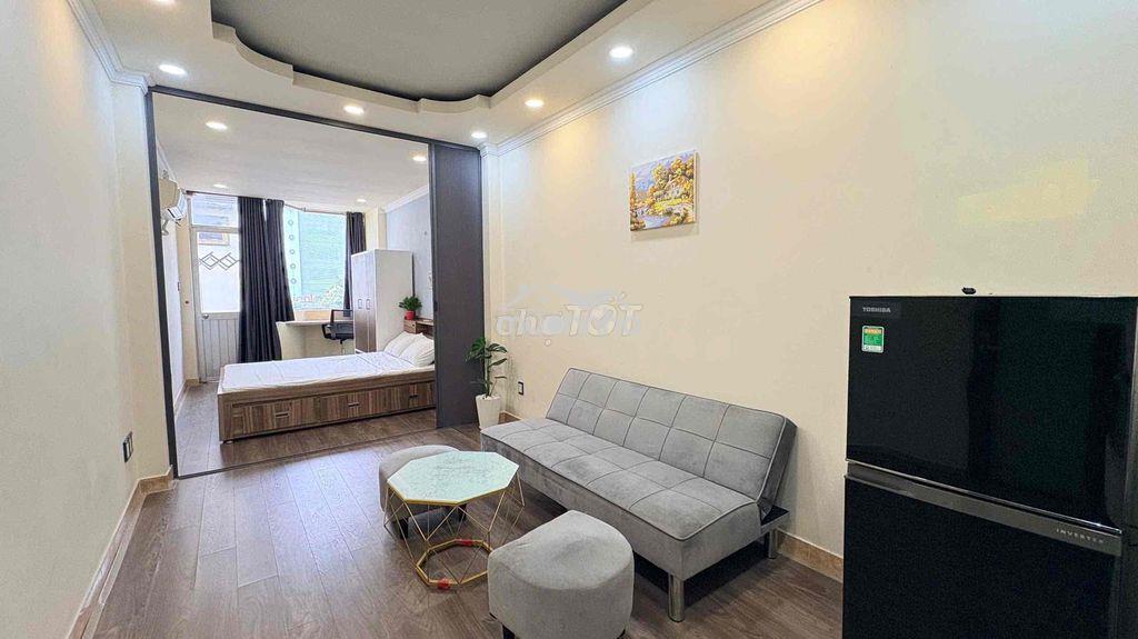 Cho thuê chdv 2pn + 1pn ban công nguyên tầng 50m2 full nội thất mới q3 - Ảnh 4
