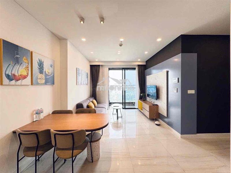 Bán căn hộ 2pn 2wc giá 1tỷ960 do chuyển chỗ ở