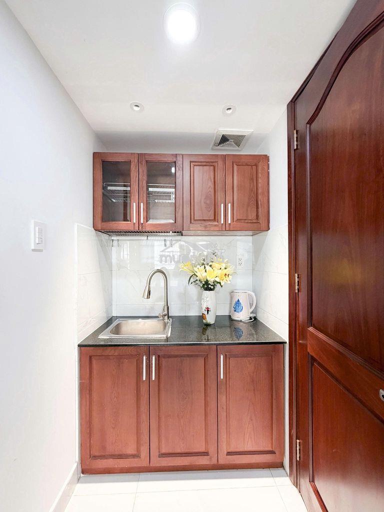 Cửa sổ ban công 3 phút đi sân bay - cho thuê ngắn hạn dài hạn full nt - Ảnh 2