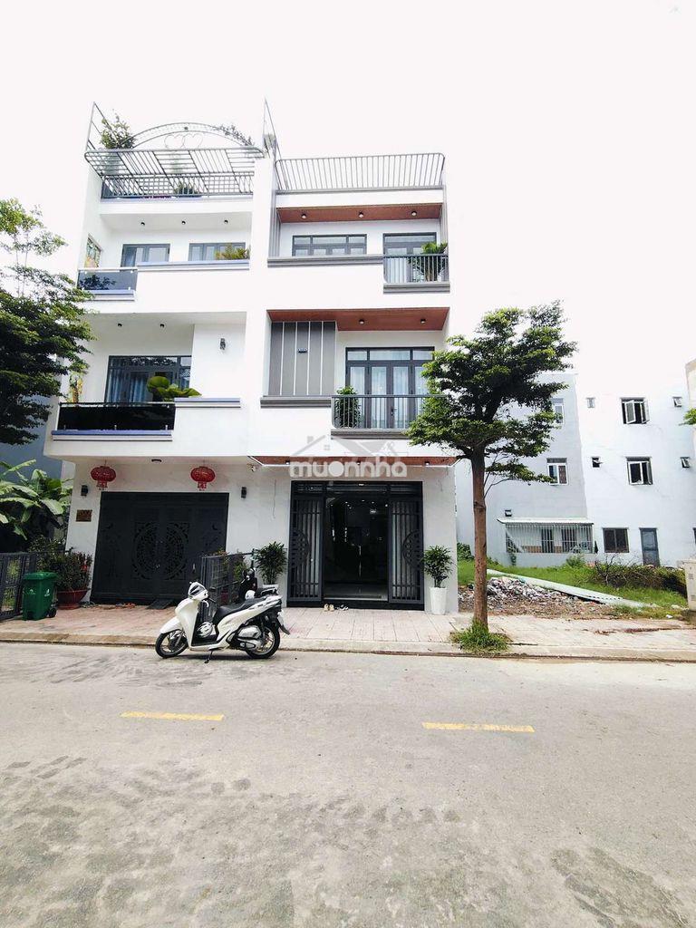 Bán nhà hoàn công full nội thất chỉ cần sách vali vào ở