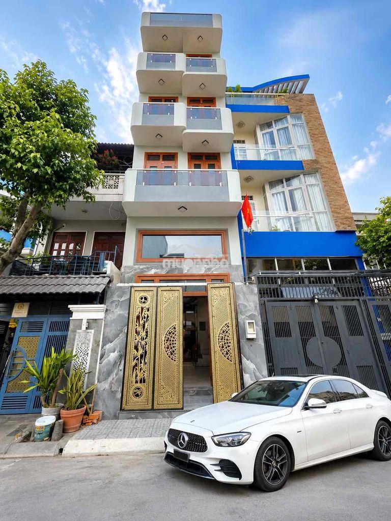 Thoại ngọc hầu. 4m x 17m .dt 68m . thang máy xịn .6 tầng mới tinh .chỉ