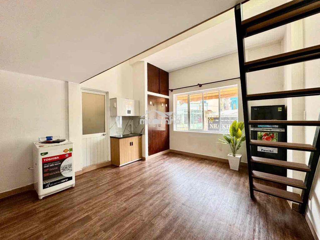 Cho thuê căn hộ có gác siêu rộng đi bộ qua đại học kinh tế chỉ 3 phút - 2