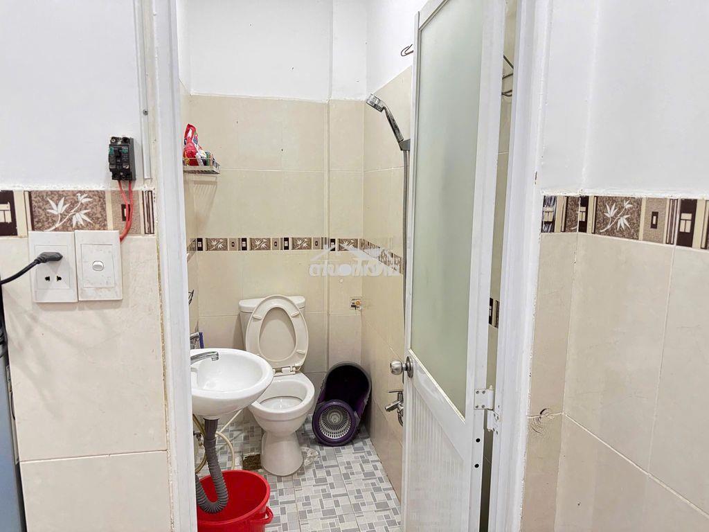 Cho thuê nhà nguyên căn - hẻm 376 nguyễn đình chiểu q3 - 3