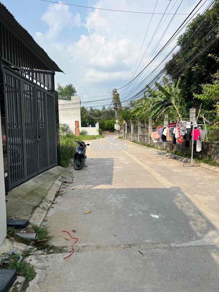Cần bán lô đất gần chợ thạnh phú - 2