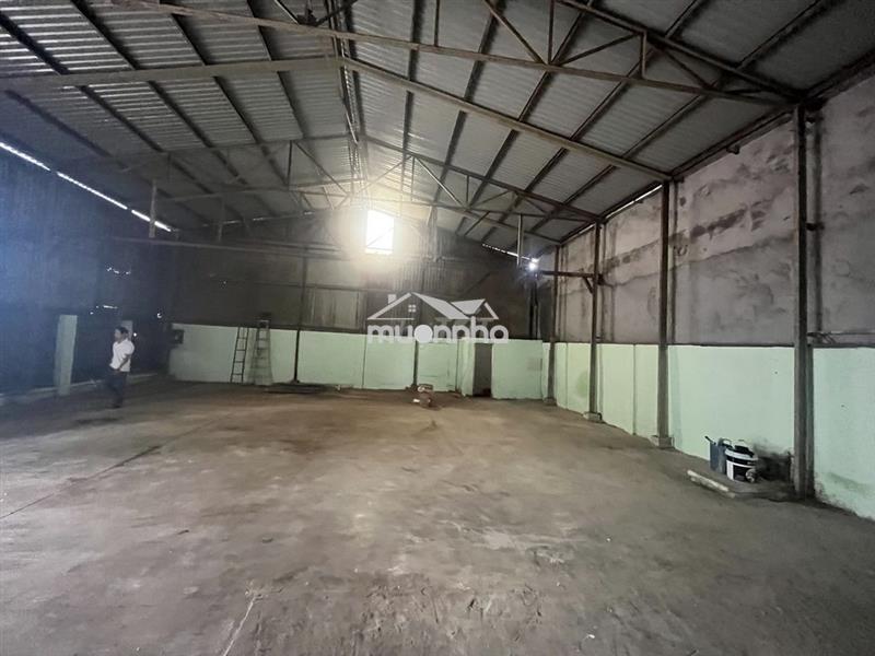 Cho thuê xưởng 200m gần trung tâm y tế dĩ an có 3 pha
