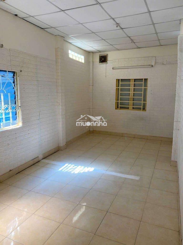 Nhà 2 phòng máy lạnh