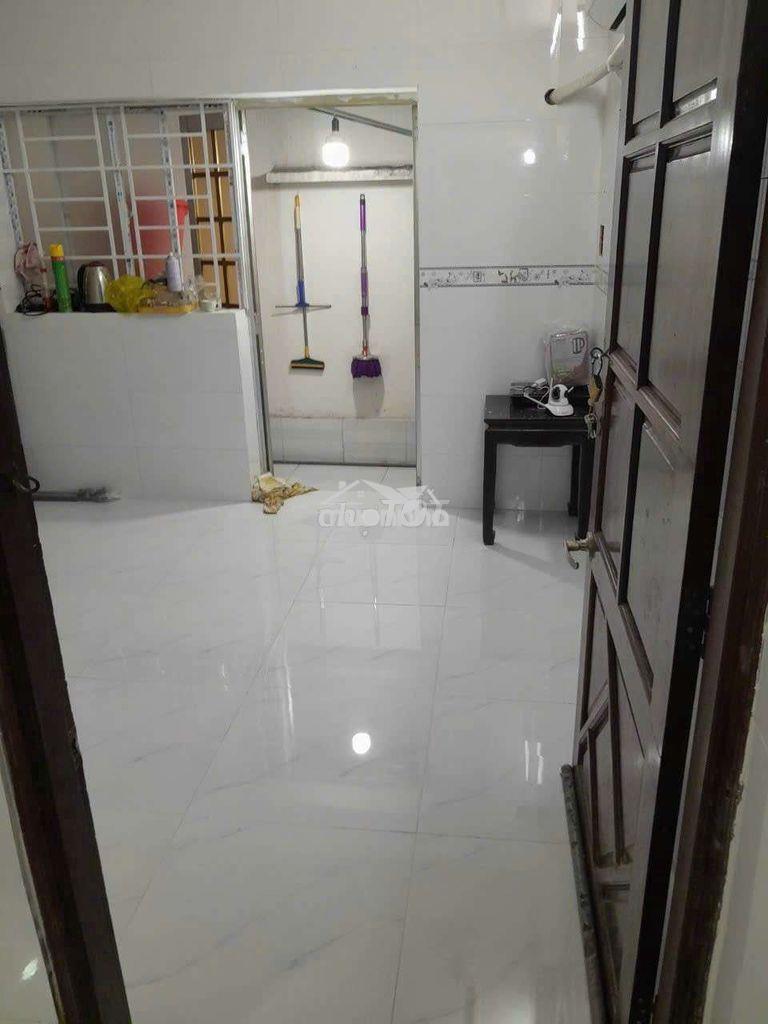 Phòng trọ cho thuê đường thành thái 16m2, sạch đẹp thoáng mát p14q10.