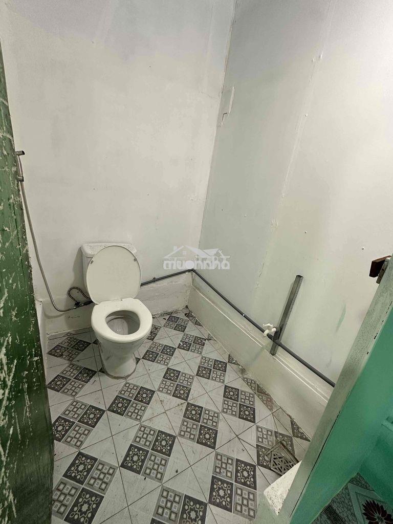 Cho thuê phòng trọ 24m2 gần c/c 6b phạm hùng - Ảnh 4