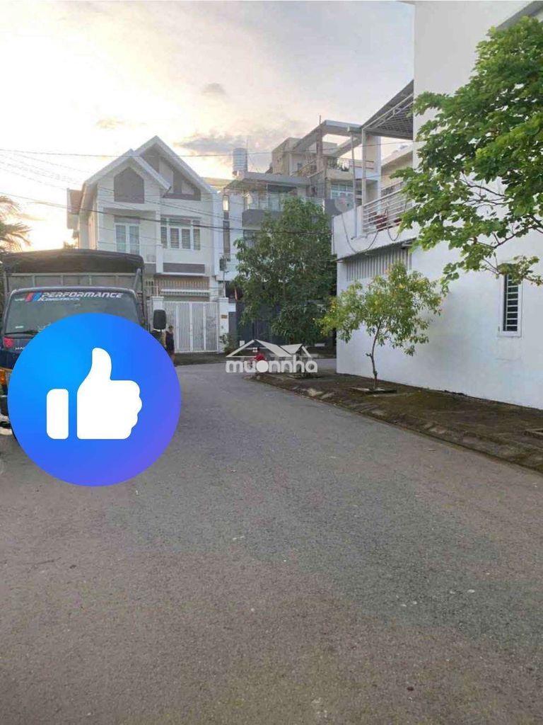 Doanh thu của nhà sổ hồng riêng cao bán để tìm chủ mới