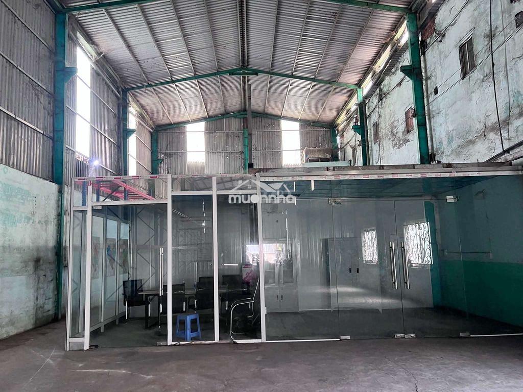Cho thuê xưởng 600m2 khánh bình giá 30 tr/ tháng có vp điện 3 pha - 2