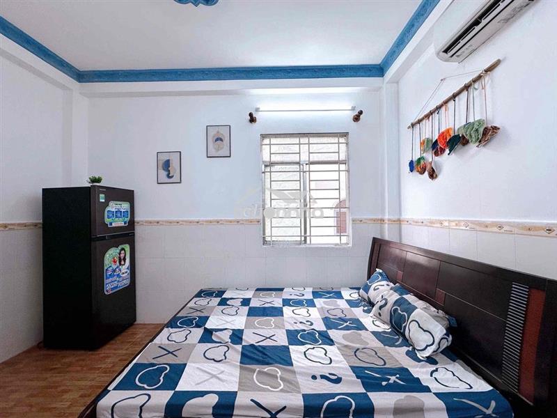 Studio gần đh khtn đh sài gòn đh sư phạm đầy đủ nội thất có thang may
