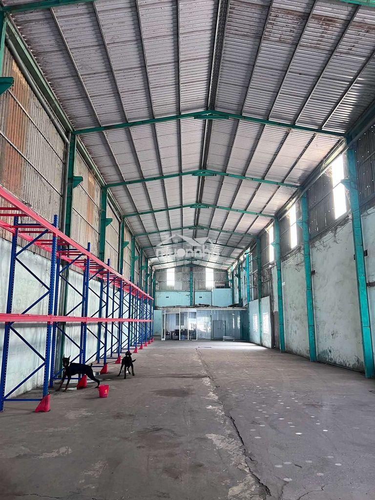 Cho thuê xưởng 600m2 khánh bình giá 30 tr/ tháng có vp điện 3 pha