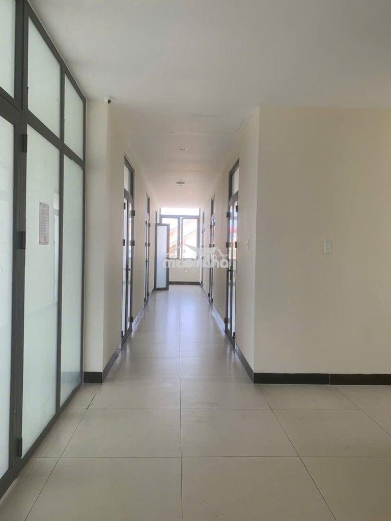 Cho thuê văn phòng tầng 1,4,5 diện tích sàn 350m2 - 2