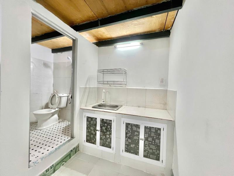Nhà trọ 30m2 gần sân bay tân sơn nhất - 4