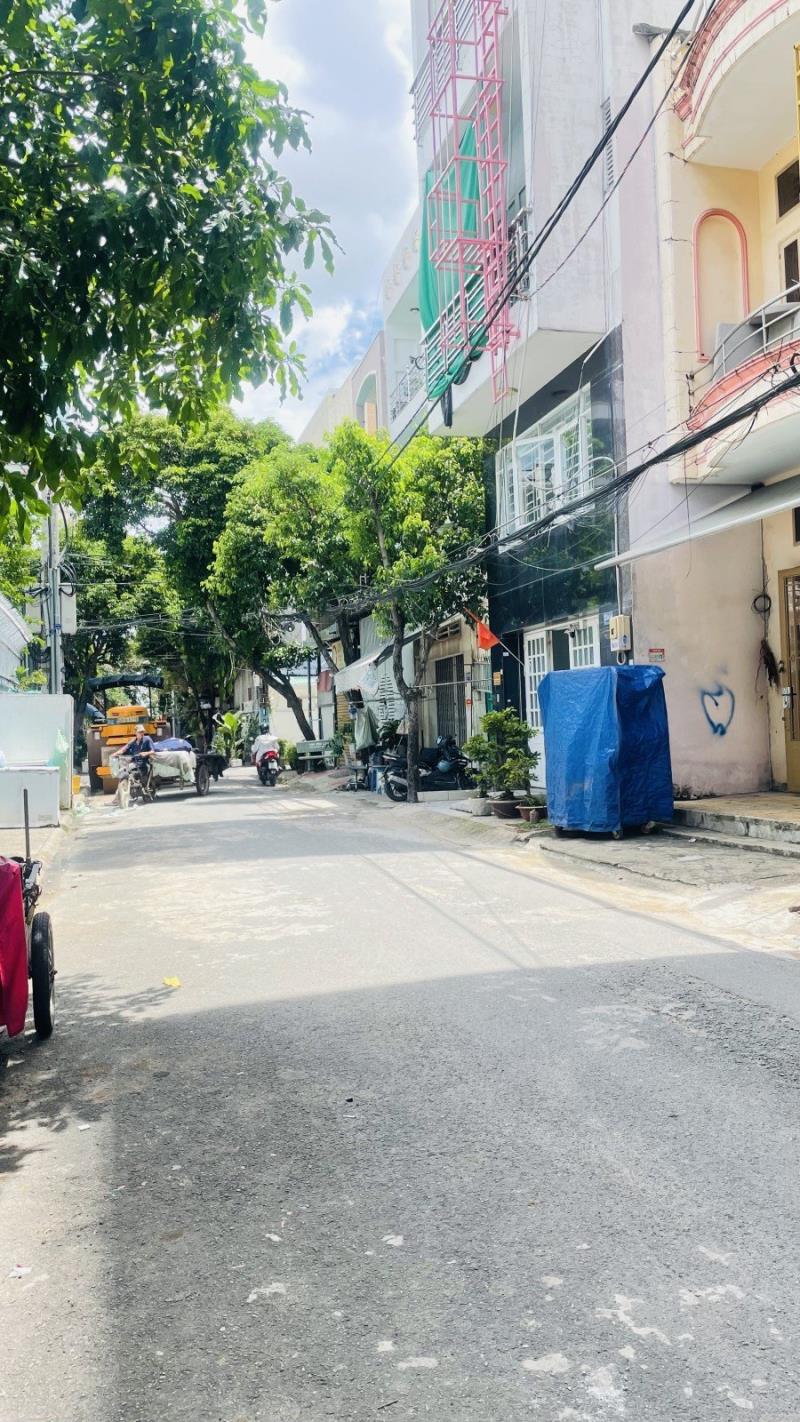 Bán lỗ ! nhà chính chủ ngay ga t3, 130m2,ngang 6,5m,sẵn 19 chdv,hẻm 8m thông, sổ vuông. - 2