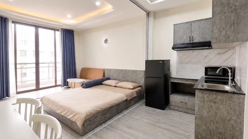 Căn hộ rộng 40m2, ban công ngay ung văn khiêm, bình thạnh gần ngã tư hàng xanh, ftu2, metro