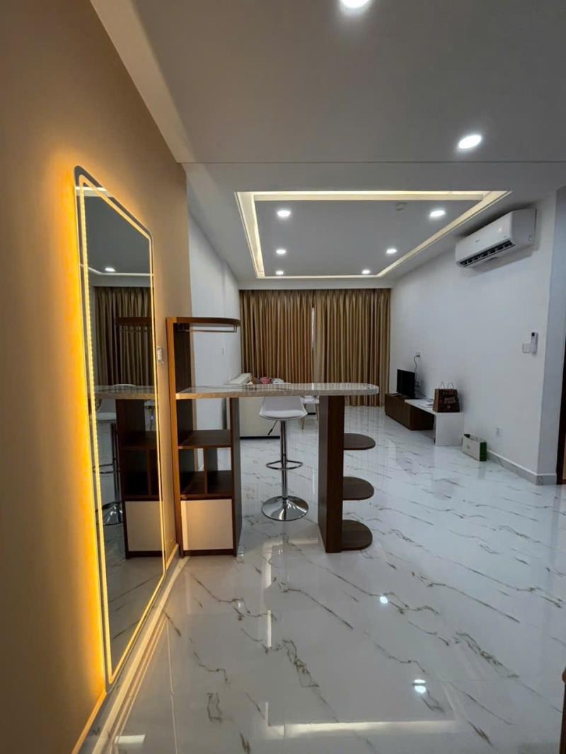 Bán căn 1pn lavida diện tích 55m2, view đẹp giá 4 tỷ bao hết thuê phí , ở cho thuê ngay.