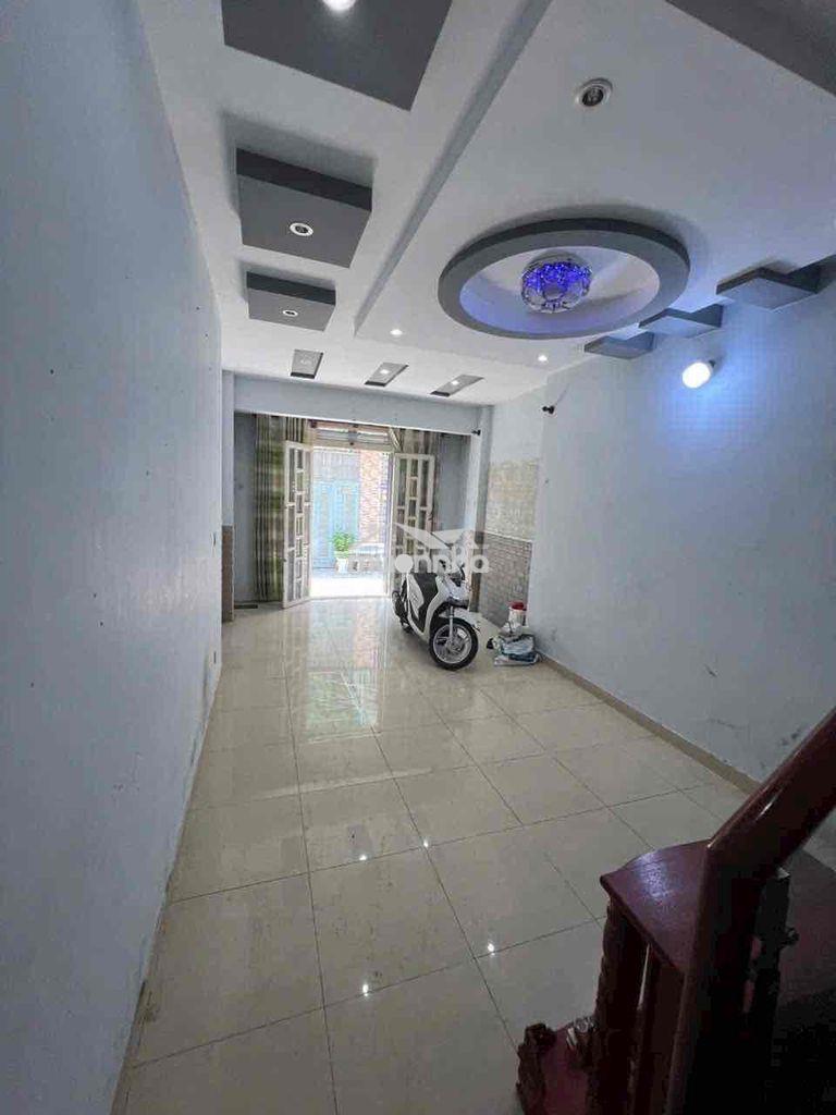 Cho thuê nhà hẻm xe hơi hương lộ 2.4x16m 2 lầu sân thượng 4pn 3wc 12tr - Ảnh 2
