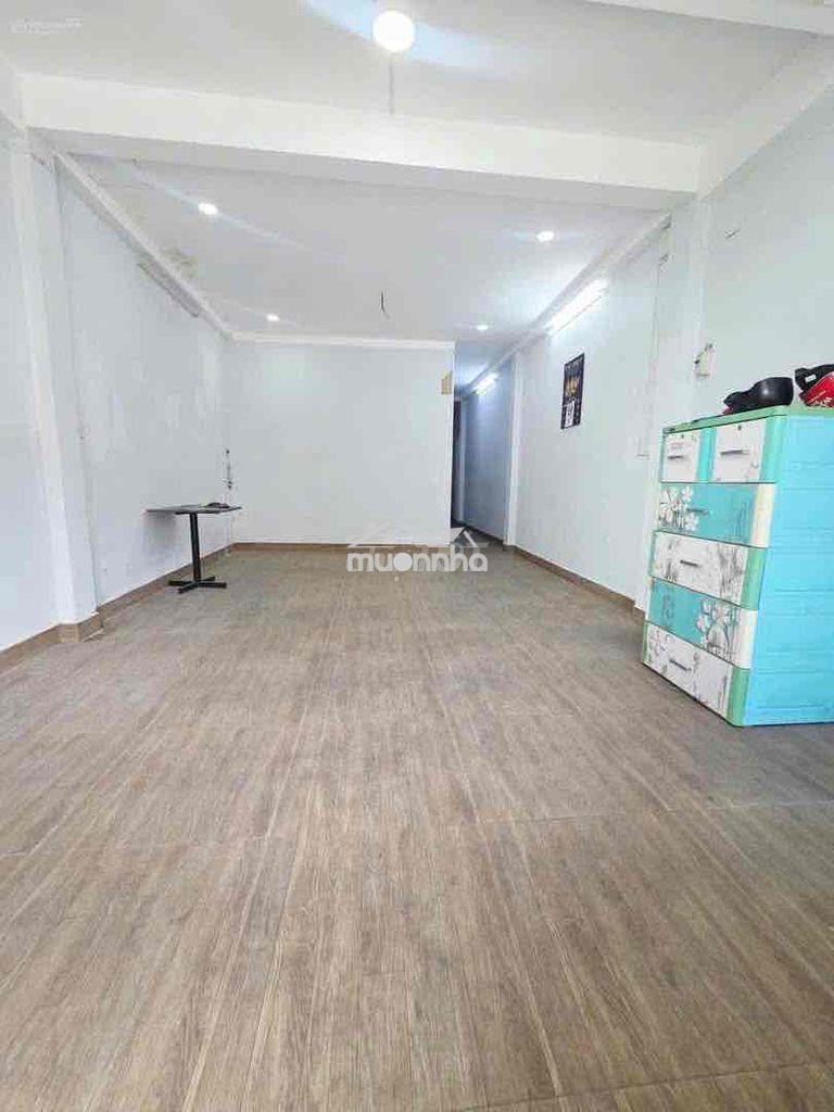 Nhà hẻm 8m hoà bình.tân phú.dt:4m x 20m trệt lầu 4pn 2wc