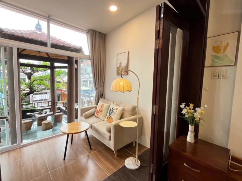 Nhà mặt đường - 2