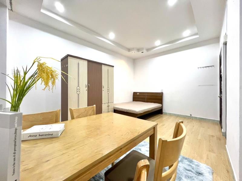 Phòng studio, ban công lớn,  full nội thất - 2