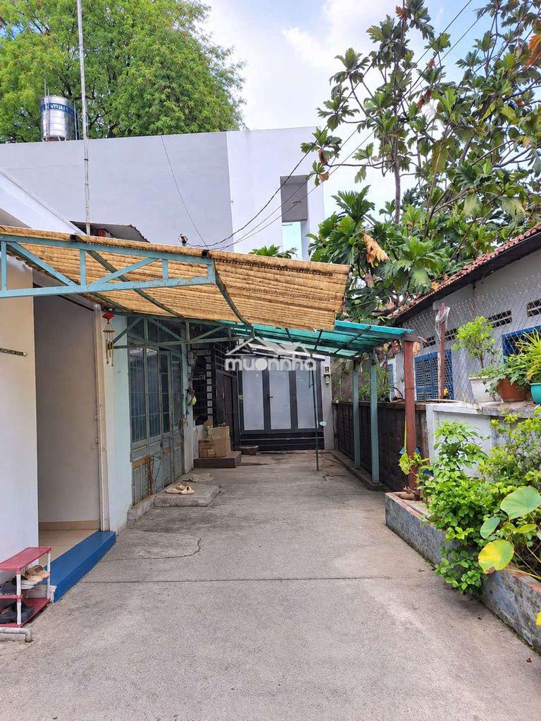 Nhỉnh 2 tỷ nhà 3 tầng bà điểm, cách mặt tiền 20m, chợ đầu mối hóc môn - Ảnh 2