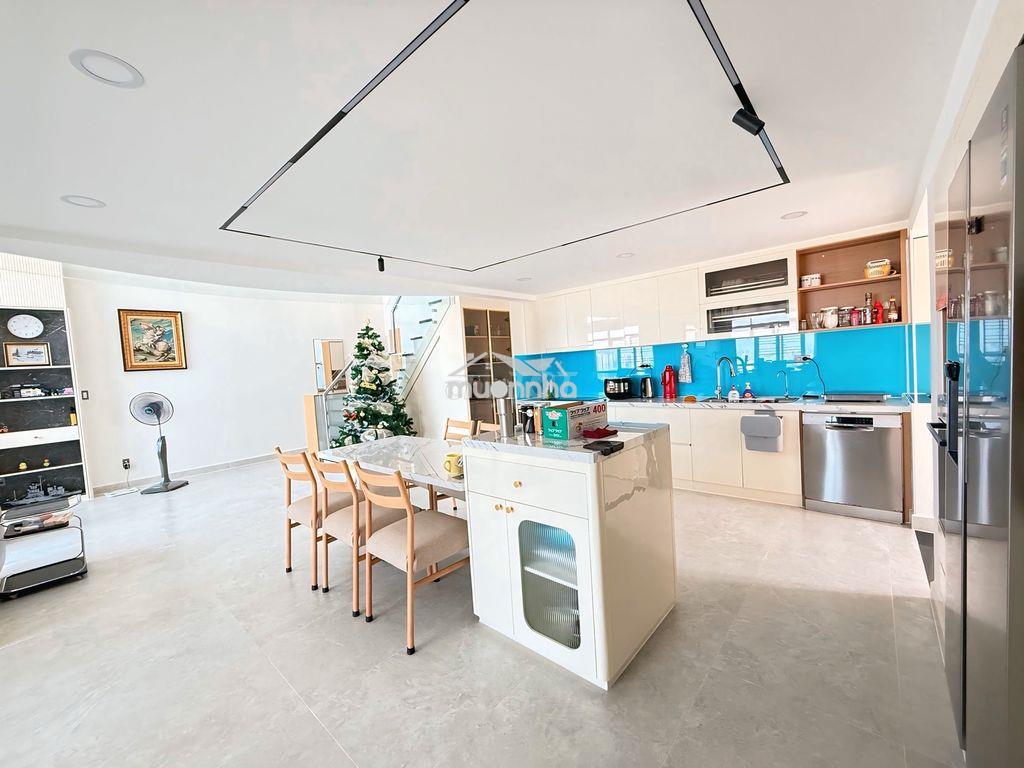 Duplex tầng cao 240m² 5pn xem pháo hoa 3 mặt sài gòn, view q1 8 tỷ - Ảnh 3