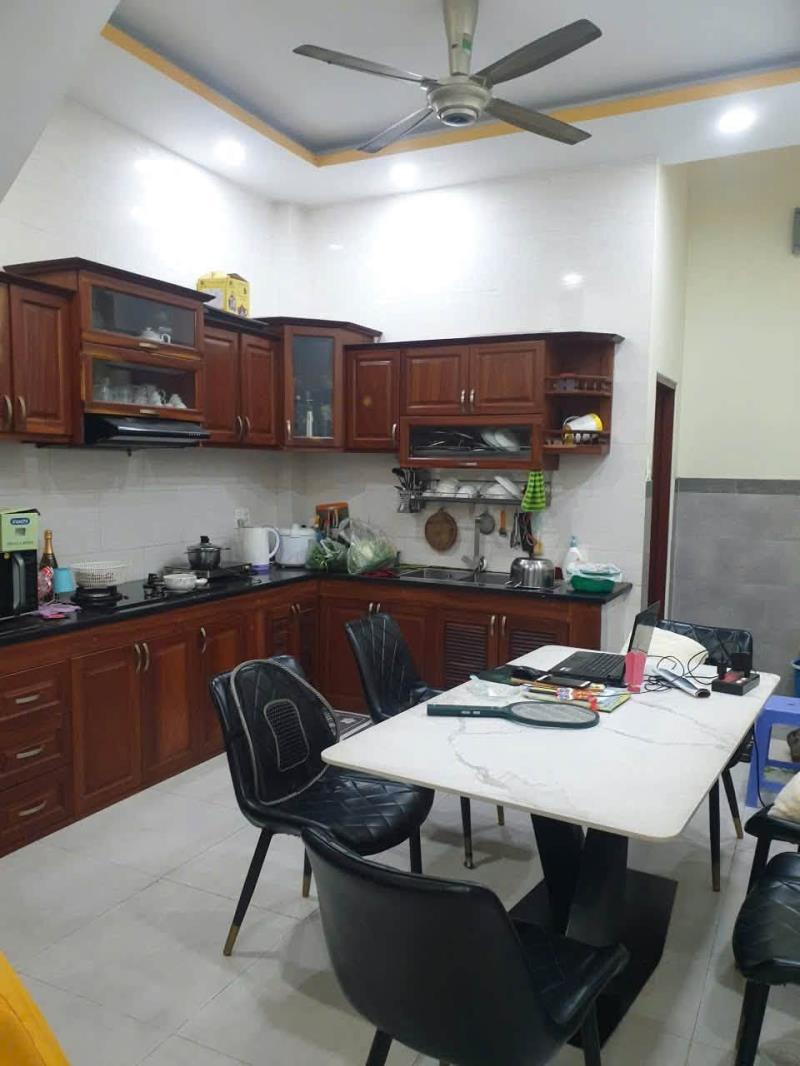 Cho thuê nhà 3 tầng, p. trường thạnh quận 9 giá 10 triệu/tháng - Ảnh 4