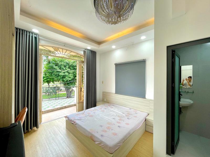 Studio full nội thất - view ban công lớn - máy giặt riêng - ngay dh uth, hutech, ngoại thương - trung tâm di chuyển nhanh các quận