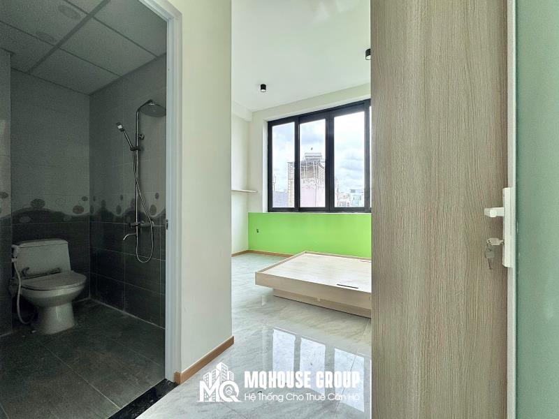 Thuê căn hộ dịch vụ full nội thất có cửa sổ 5tr - Ảnh 4