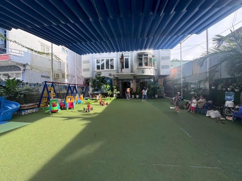 Tòa nhà 14,5m x 42m mặt tiền nhánh phan huy ích, dòng tiền 100tr/tháng