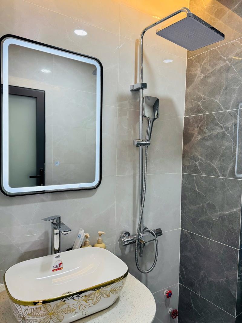 Căn hộ ban công máy giặt riêng xa bếp full nội thất cao cấp ở thích quảng đức phú nhuận - Ảnh 4