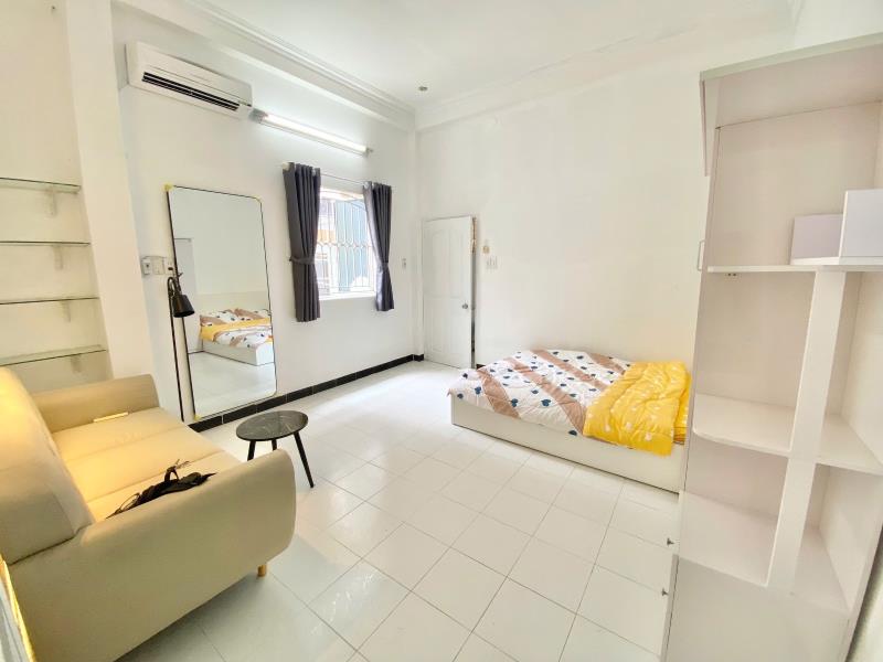 Căn 1 phòng ngủ lớn 45m2 full nội thất mới, thoáng giáp quận 1- nguyễn đình chính, phú nhuận