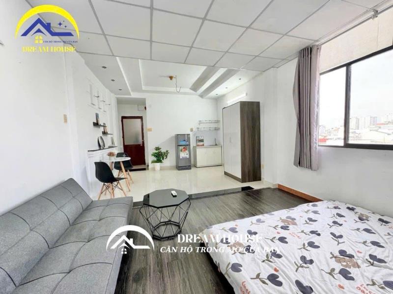 Studio cửa sổ trời | full nội thất |